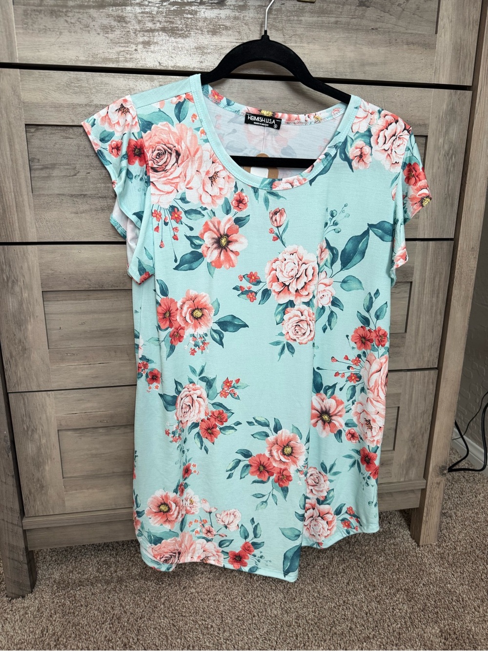 Heimish USA Floral Scoop Neck Tee - Mint with Coral Blooms